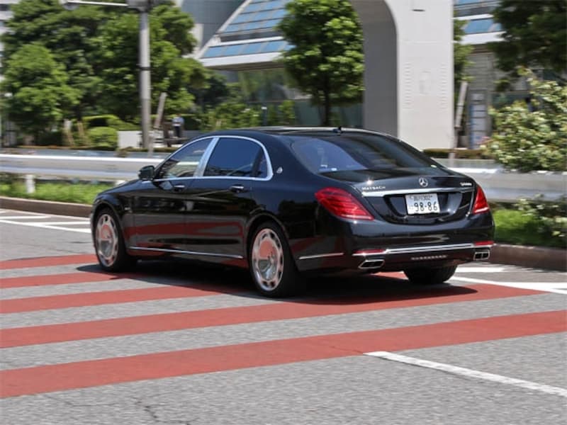 メルセデス・マイバッハS600