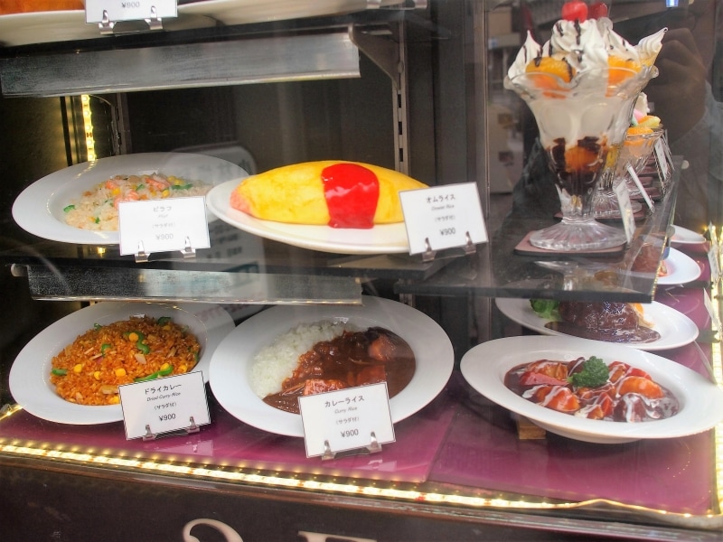 カレーライスやピラフといった定番メニューもあるね。