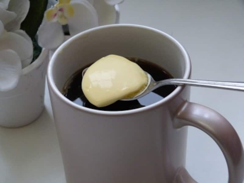 良質の無塩バターを使用したバターコーヒーに注目