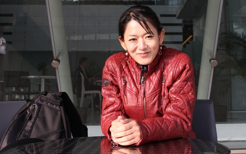 「22歳でハーレーに乗るなんて、昔は想像できませんでした」と笑う松原さん