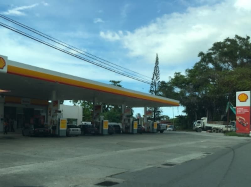 ガソリンスタンド