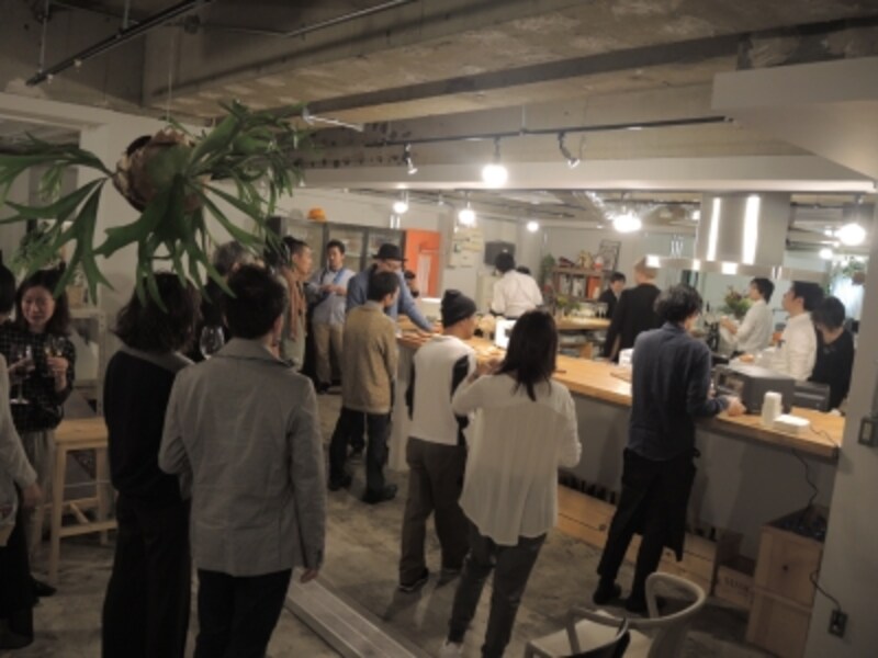 （たぶん）お腹を空かせた人がいっぱい来ていた。