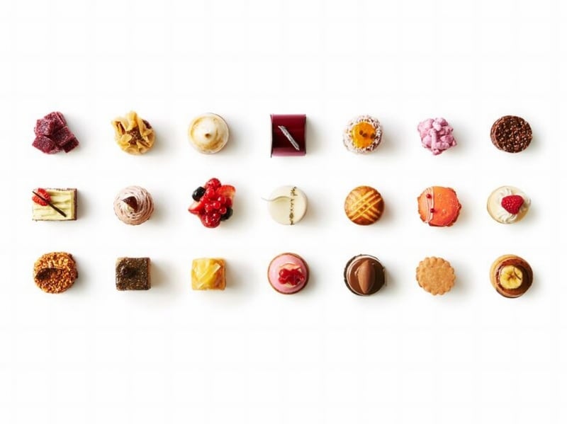ミニャルディーズ専門パティスリー「UN GRAIN（アン グラン）」には全40種程の小菓子“ミニャルディーズ”が揃う