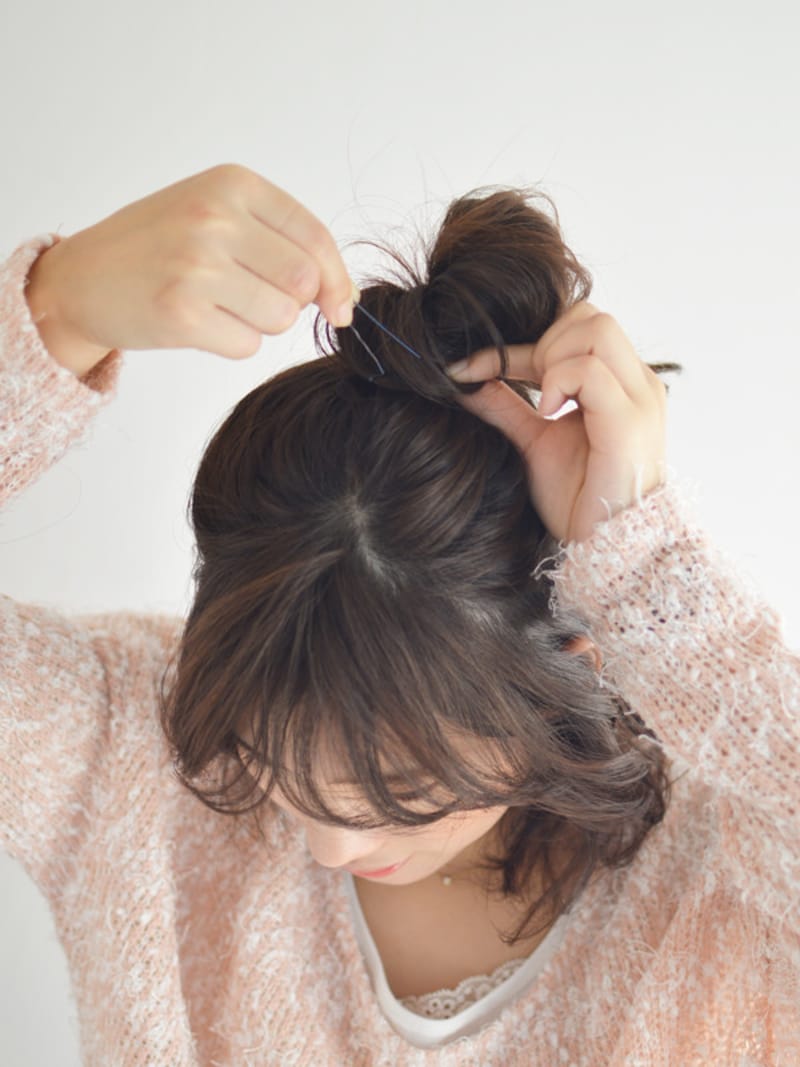 ゴムが隠れるように留める