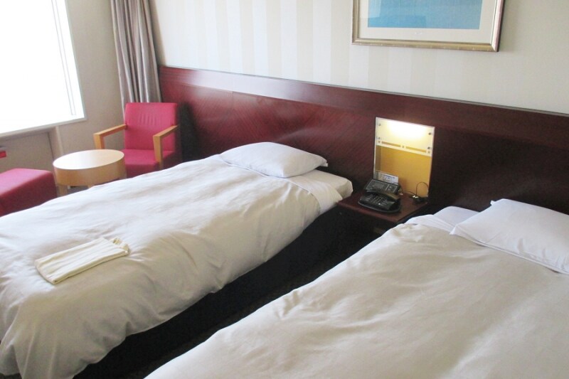 ホテル難民関西