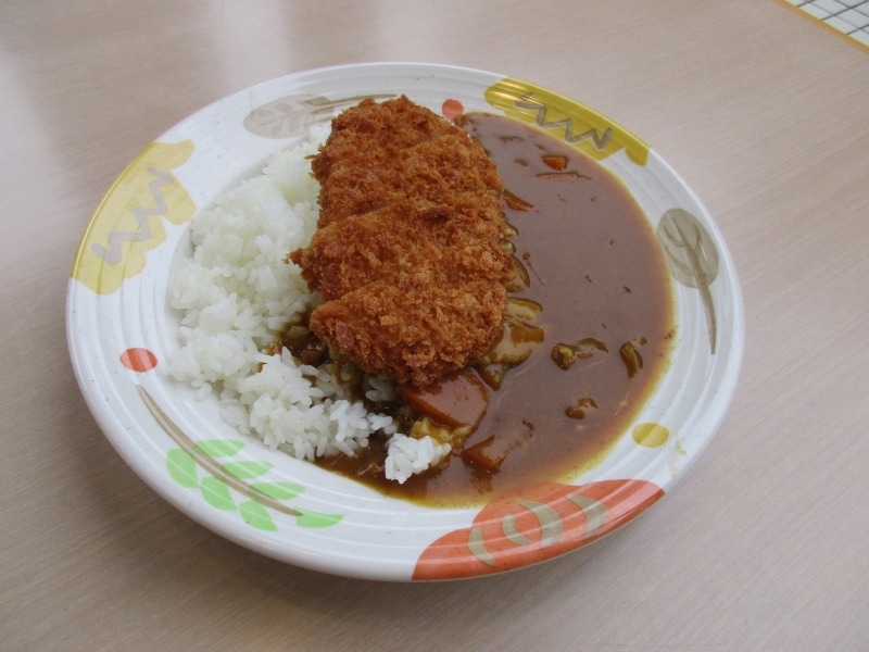 食べている人が多かったカツカレー