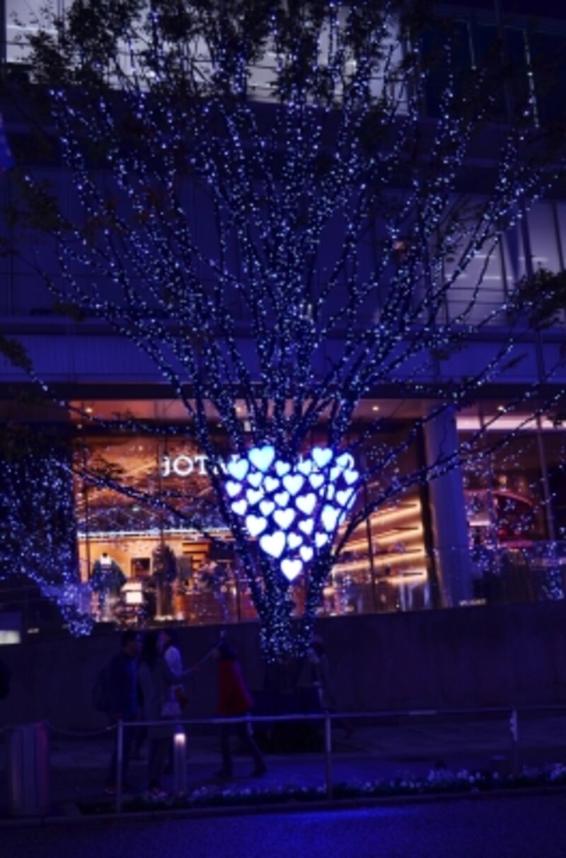 冬のデートにおすすめ 六本木イルミネーション15 夜景 イルミネーション All About 冬のデートにおすすめ 六本木イルミネーション15 夜景 イルミネーション All About