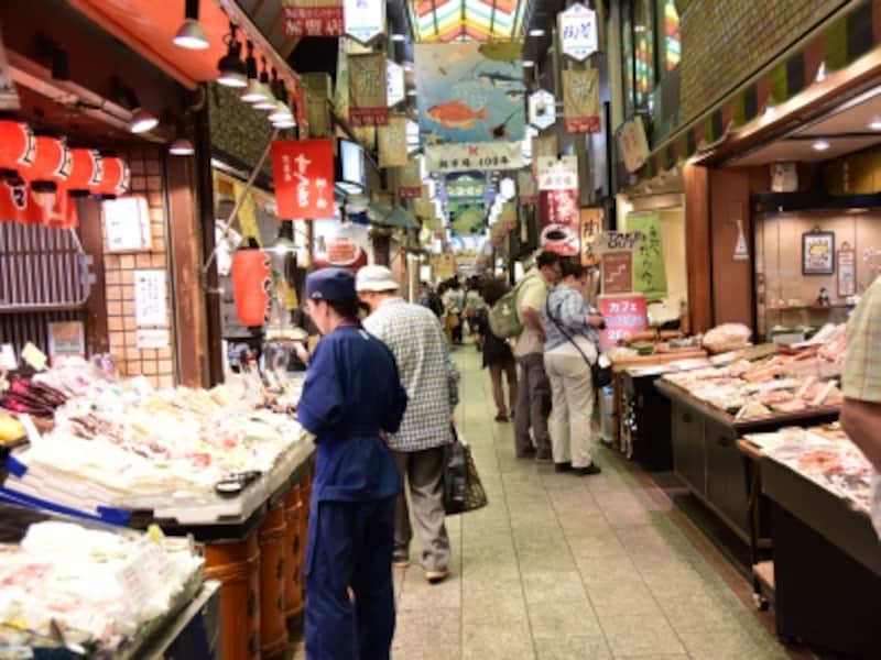 &quot;京の台所&quot;と呼ばれる「錦市場」