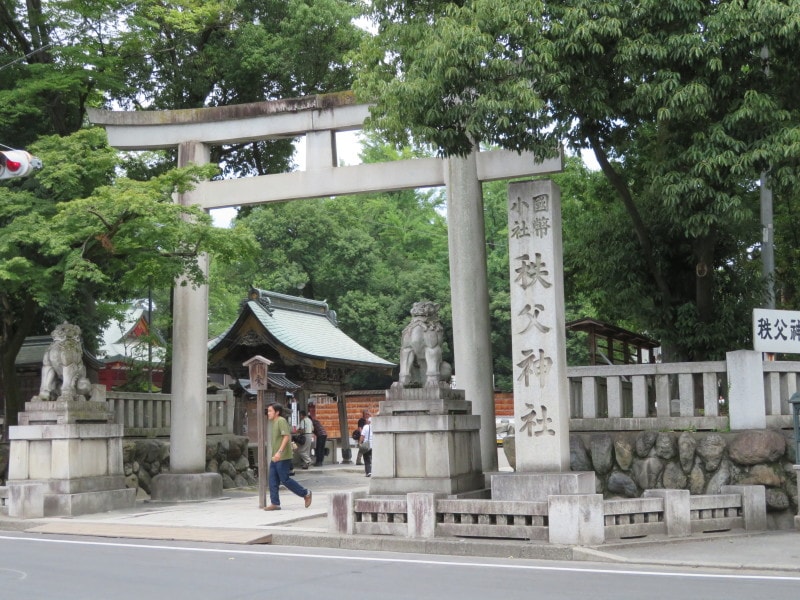 秩父神社の鳥居