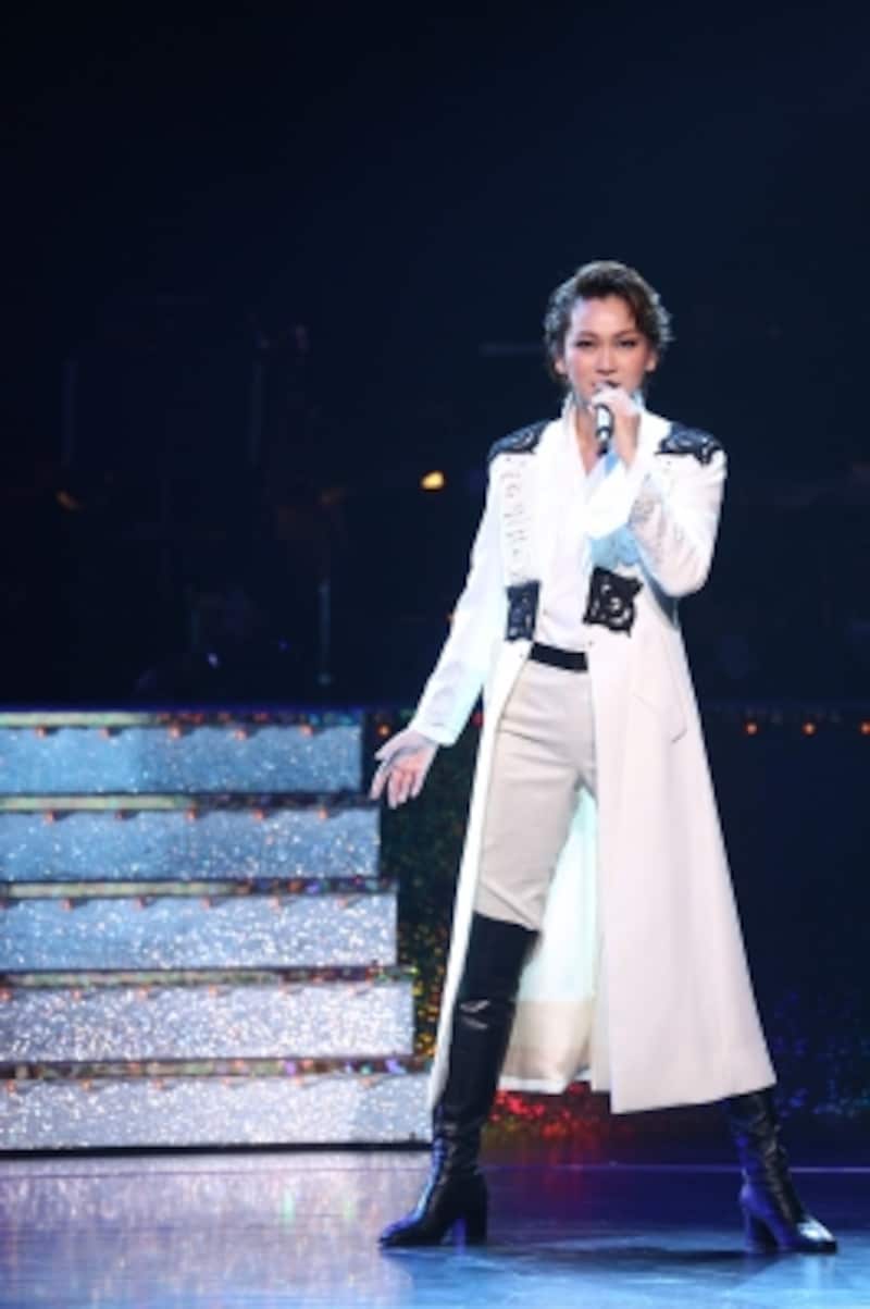 2014年『セレブレーション100！宝塚～この愛よ永遠に～』撮影：花井智子