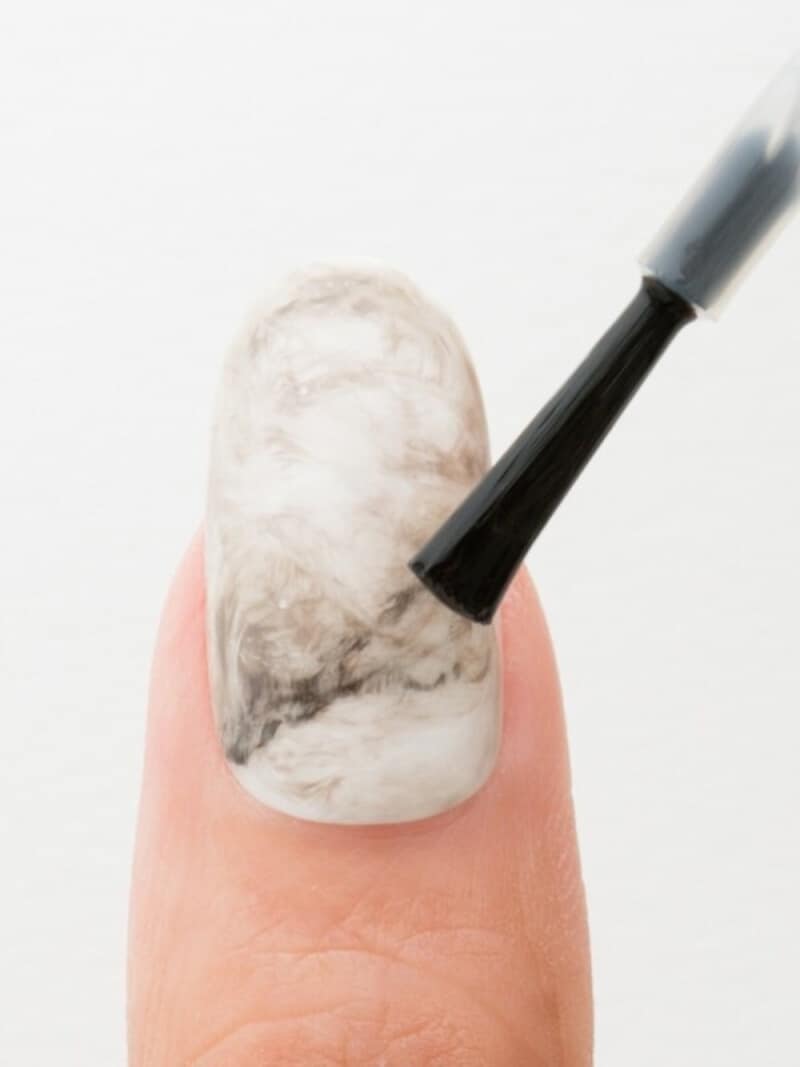 ざっくりと混ぜて模様を活かすのがコツ