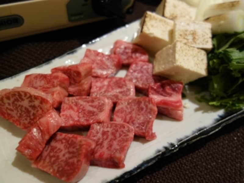 上質な黒毛和牛を使用。写真は2人前