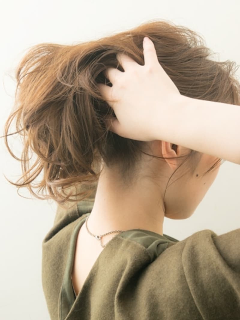 力を入れすぎずラフにまとめる