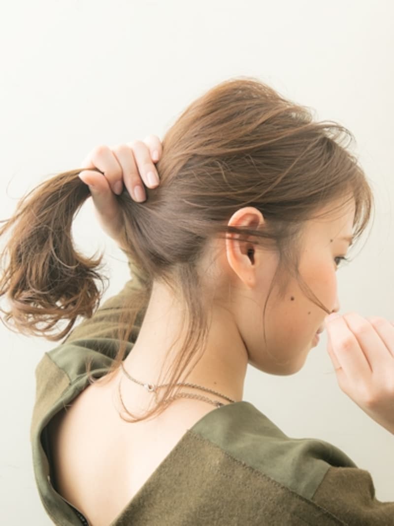 もみあげの半分の毛量