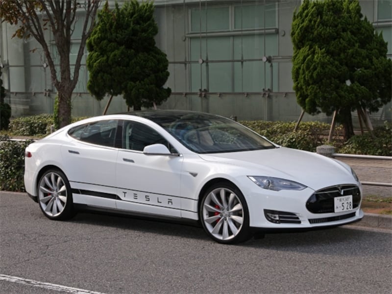 テスラ モデルS 85D