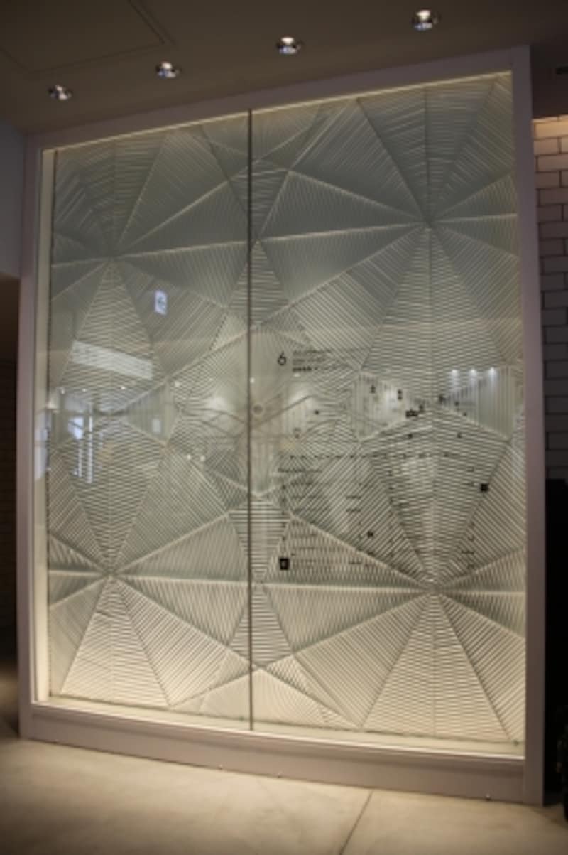 江戸切子のモチーフを探せ！