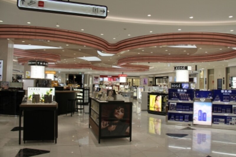 『ロッテ免税店銀座』