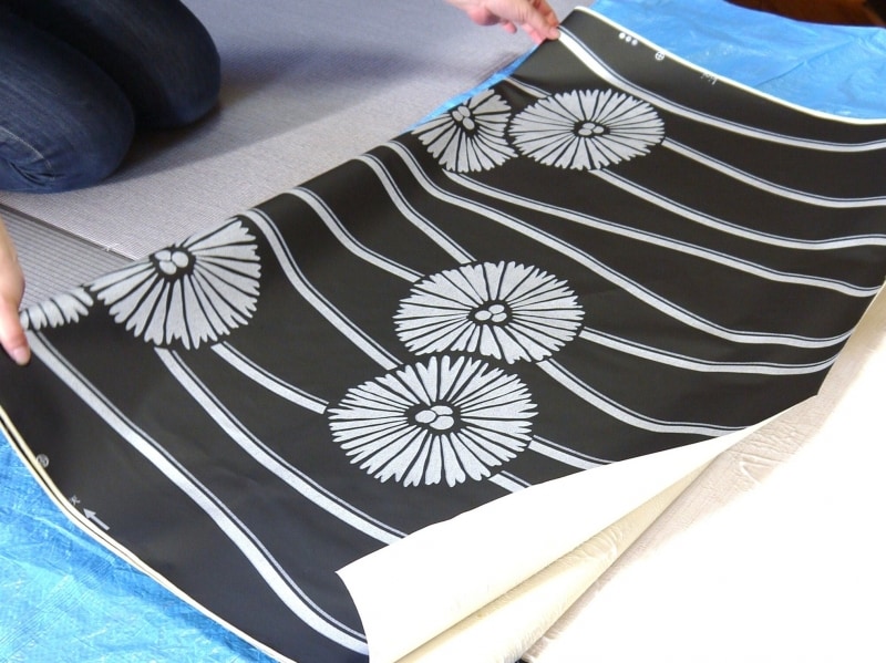 壁紙を使った、ふすまの洋風アレンジDIYの方法