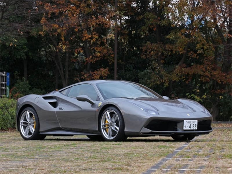 フェラーリ488GTB
