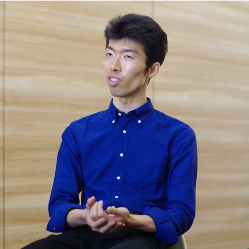 CafeSnap立ち上げメンバーでもあるプロデューサー辻