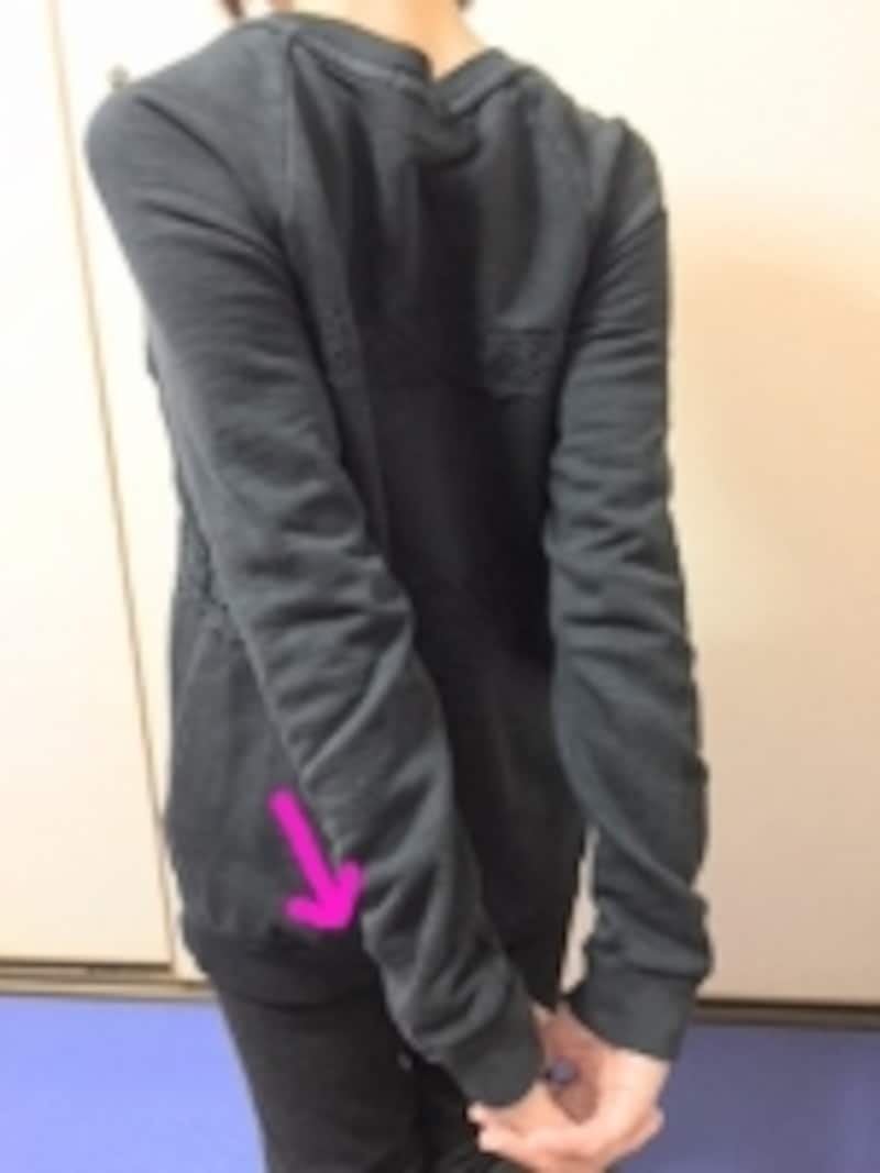 1回目はなるべく真下へ、2回目はやや斜め後方へ……と引く角度を変化させてもOKです