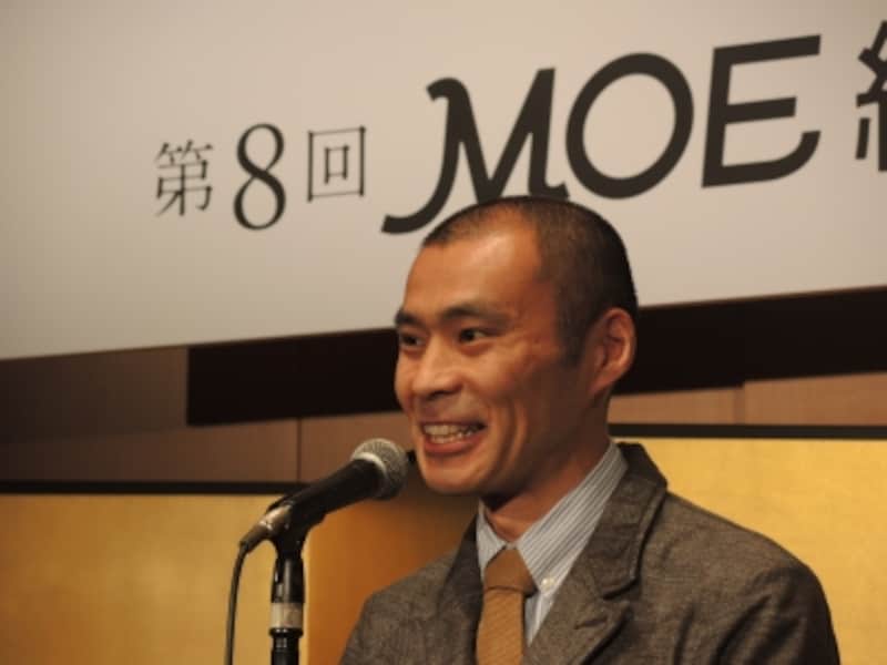 「これからも絵本を描き続け、その変化を楽しんでもらえる作家になりたい」と語るヨシタケシンスケさん