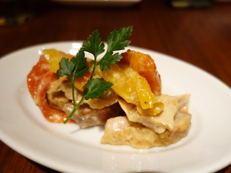 「グリルハーブチキンとパプリカのマリネ」￥500