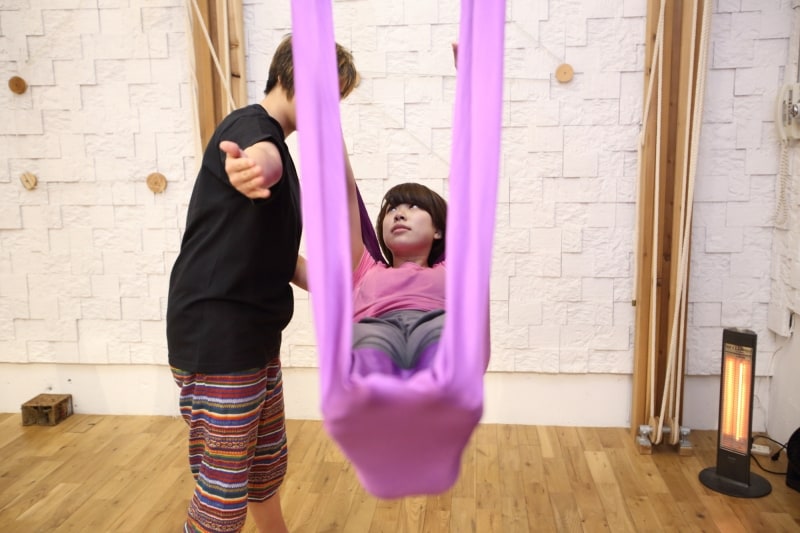 心の準備ができないまま、ハンモックに横たわる