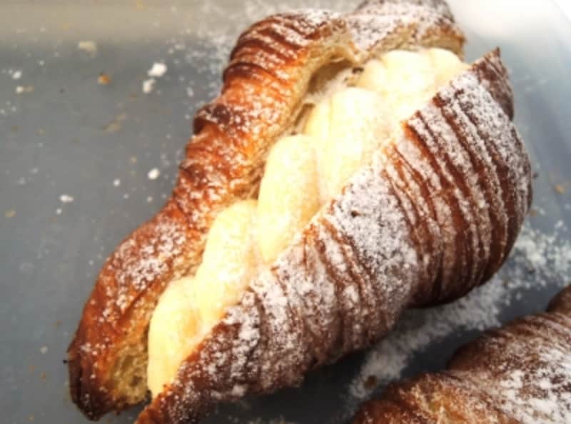 クリームクロワッサン