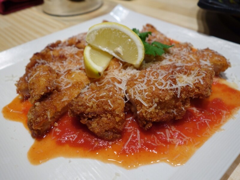 「東京銀座食堂風大きなミラノ風カツレツ」1,380円