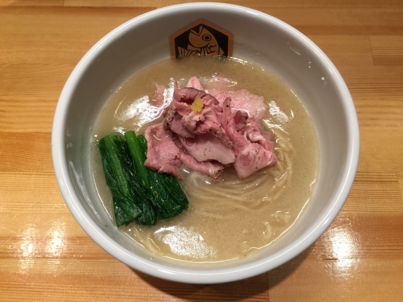 真鯛らーめん麺魚(錦糸町)の「真鯛らーめん」