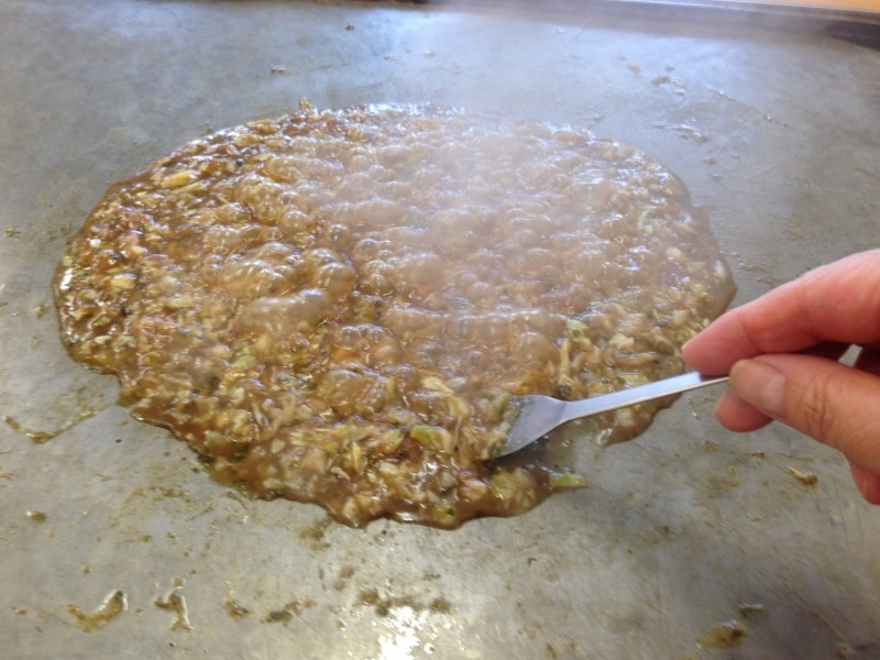 お店で食べるもんじゃ焼き