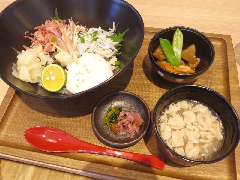 丼