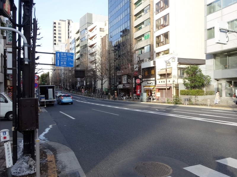 いったん下り、上っているのがわかるだろうか