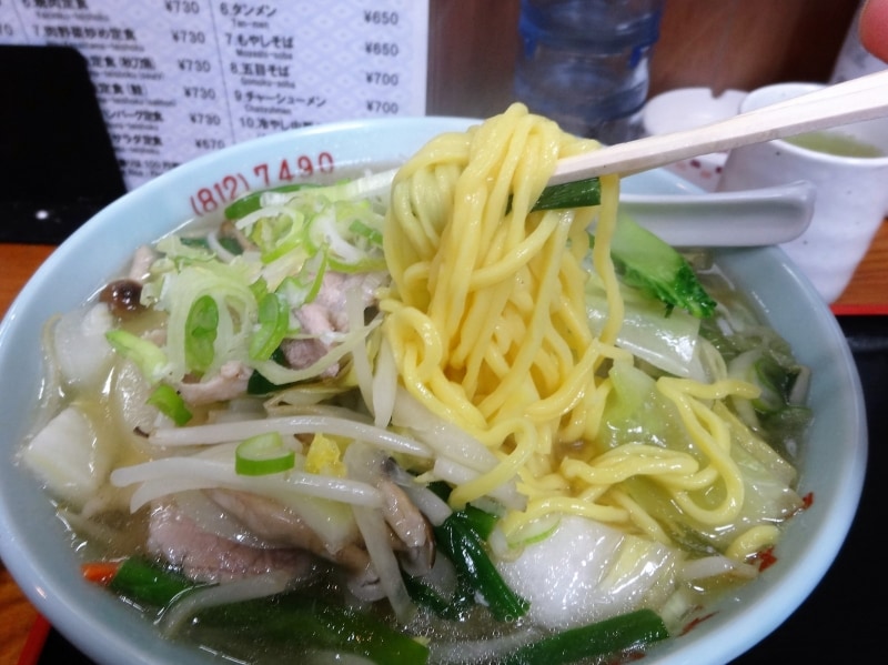 スープはやさしい塩味