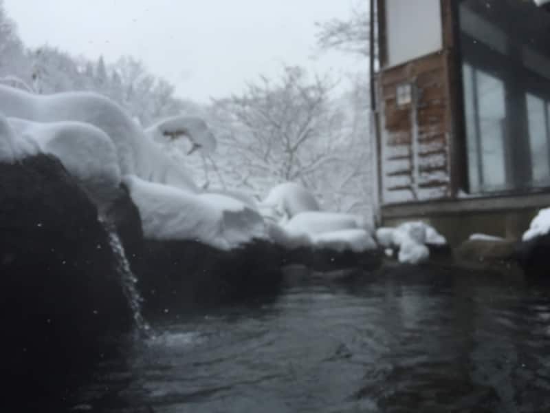 雪見露天風呂