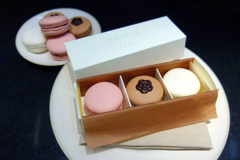 マカロンの中はガナッシュ