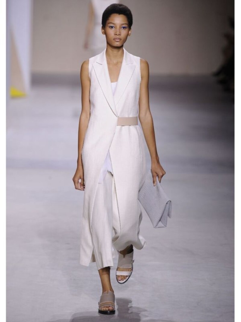 BOSS WOMENSWEAR 2016年春夏NYコレクション