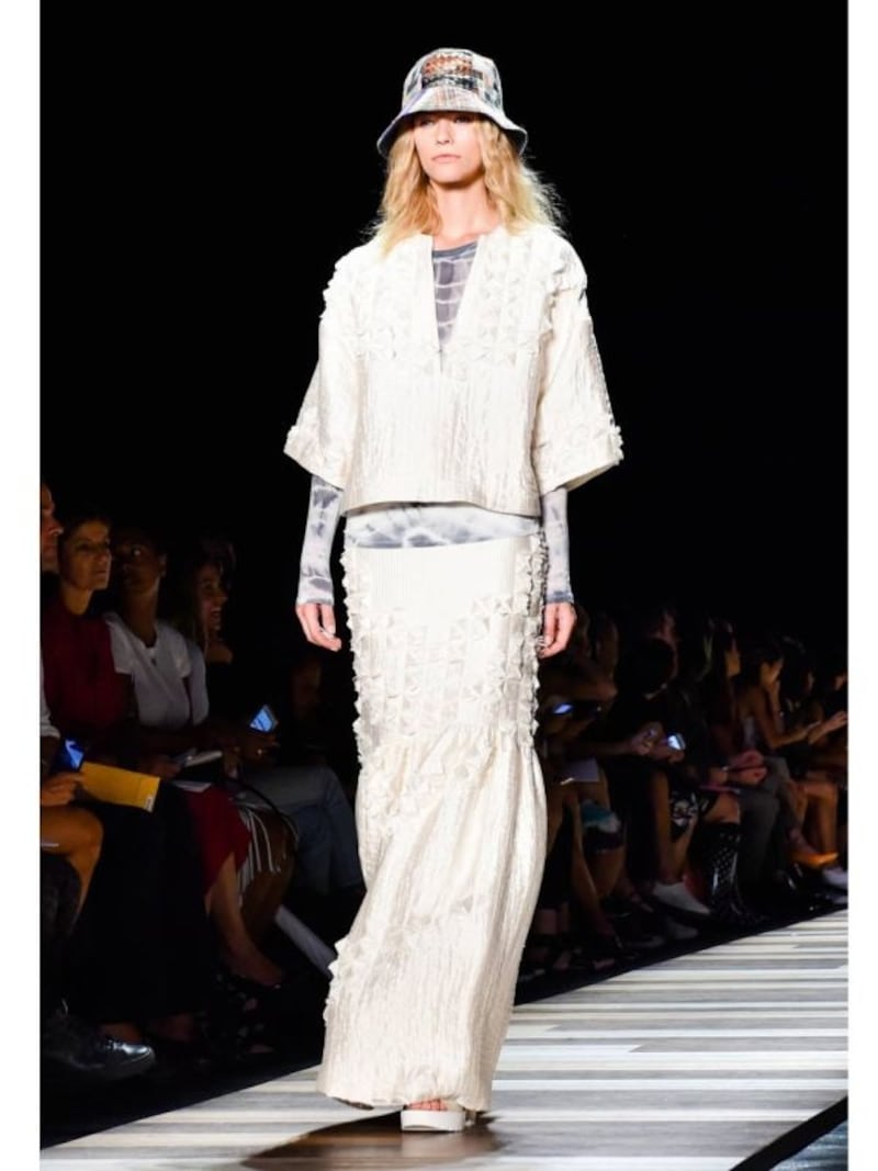 BCBGMAXAZRIA 2016年春夏NYコレクション