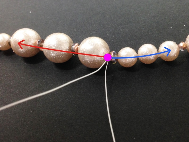 パールのマルチネックレス