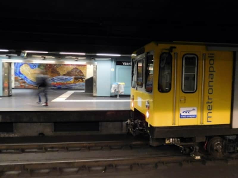 さすがイタリア！ 美術館のような地下鉄の駅7選 [イタリア] All About