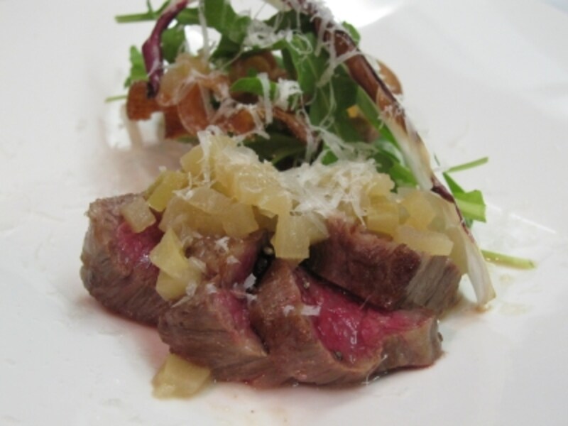 メインのお肉料理