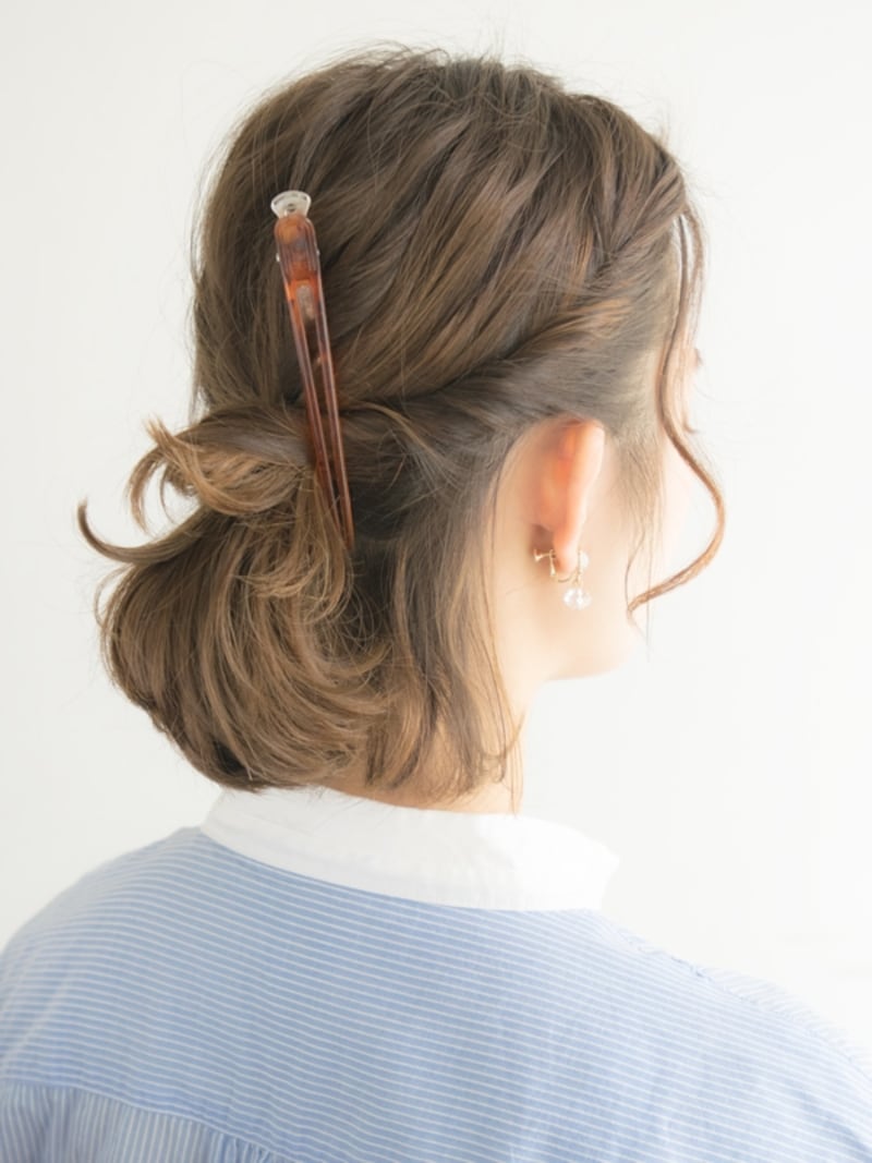 ゴムに近い位置で仮止め