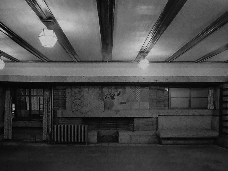 当時の壁画と壁面写真の画像