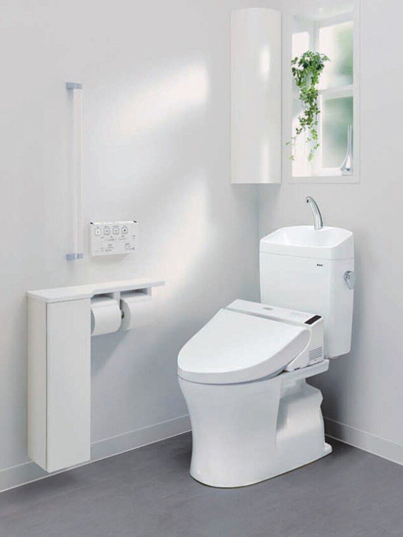 便器／床置床排水大便器ピュアレストQR　　　￥41,000 タンク／手洗付密結タンクピュアレストQR　　￥55,600 便座／ウォシュレットS1Aタイプ　　　　　　￥102,000