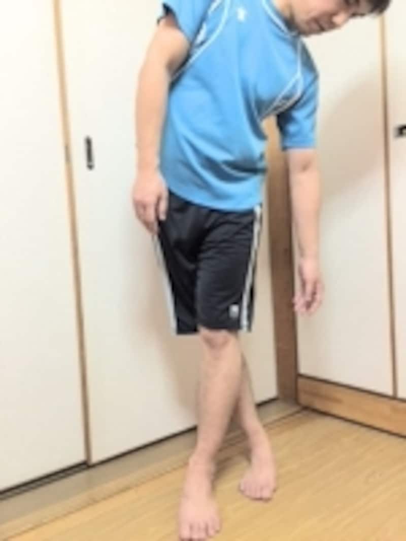 真横へ傾けるというよりも少し後方を意識しましょう