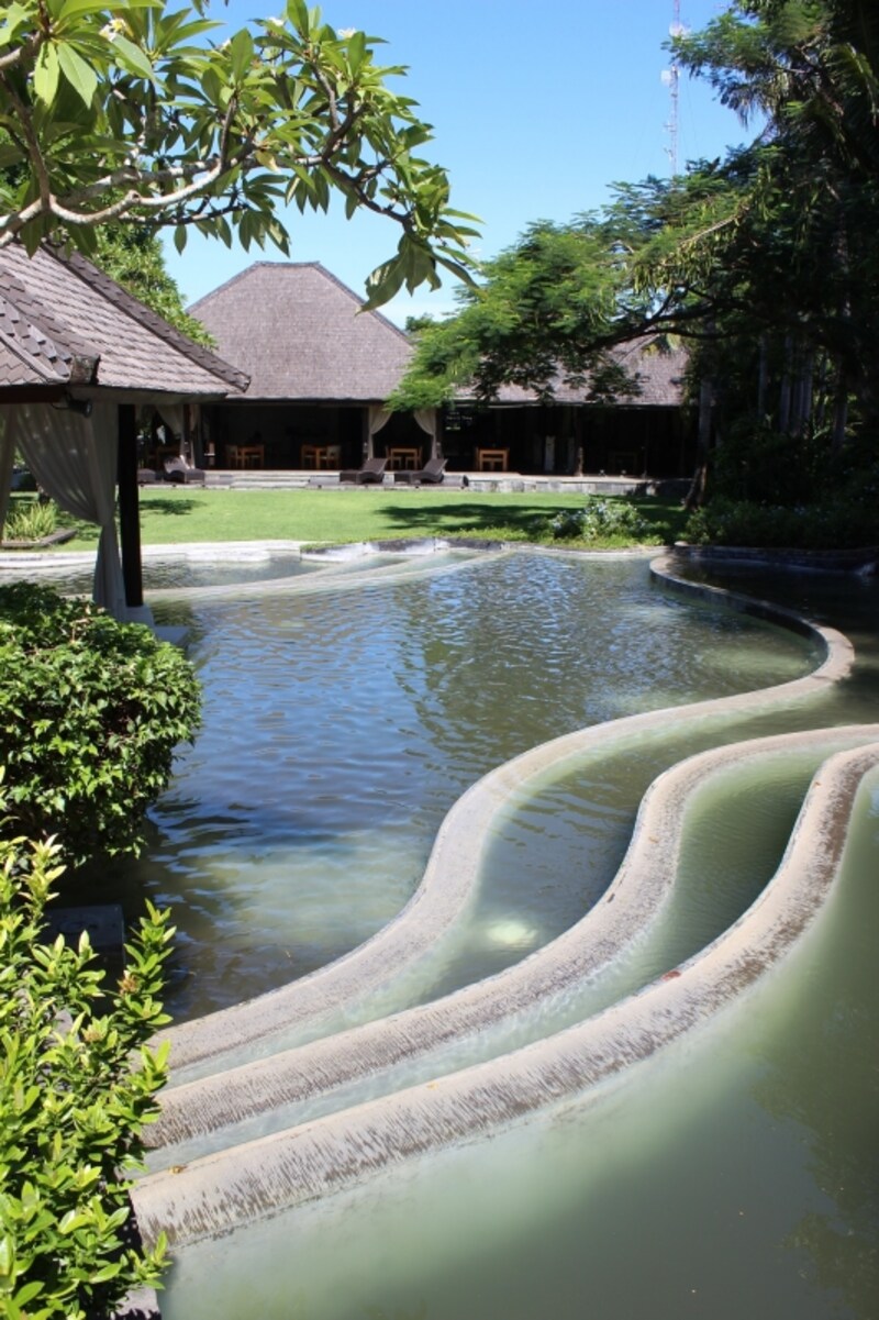 ヴィラアイルバリブティ