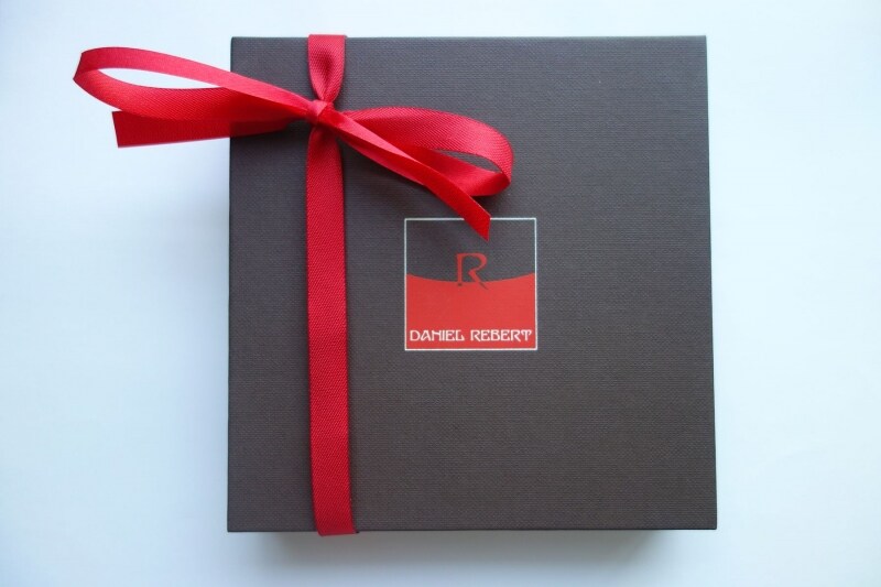 ボンボンショコラ アソート ボックス19個入りのボックス