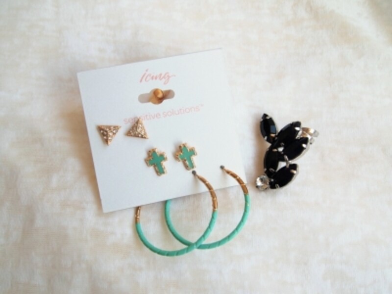 可愛い＜シャープな、モード寄りなデザインがオシャレに仕上げるコツ