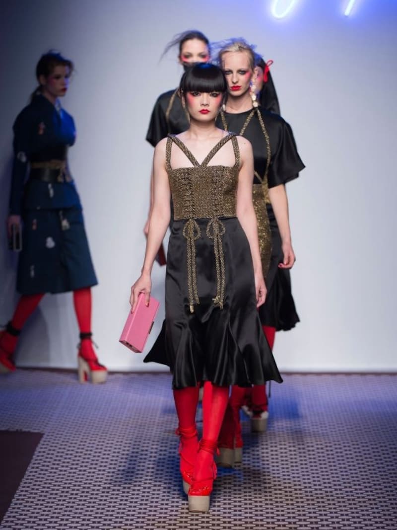 OLYMPIA LE-TAN 2016春夏パリコレクション